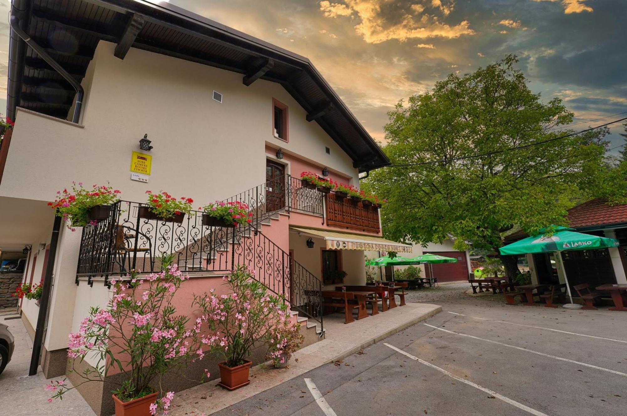 Domacija Bubec Villa Ilirska Bistrica Bagian luar foto