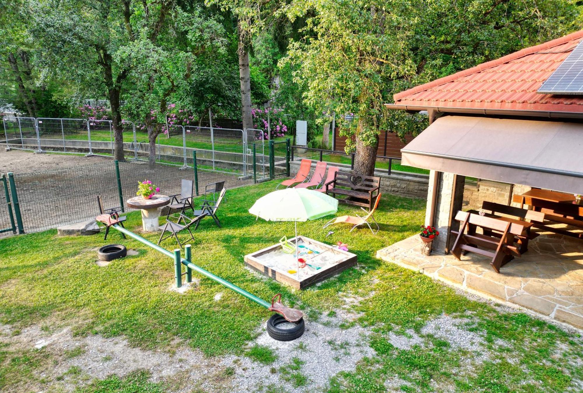 Domacija Bubec Villa Ilirska Bistrica Bagian luar foto